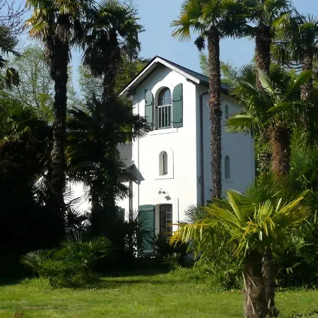 Chateau Belle Epoque - D'hotes & Linxe