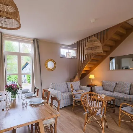 Chateau Belle Epoque - D'hotes & Bed & Breakfast Linxe