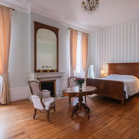 Chateau Belle Epoque - D'hotes & 4* Linxe