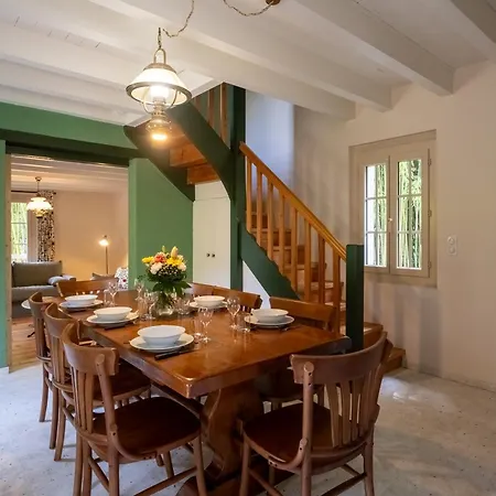 Chateau Belle Epoque - D'hotes & 4* Linxe