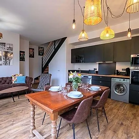 לינה וארוחת בוקר Chateau Belle Epoque - D'hotes & 4*